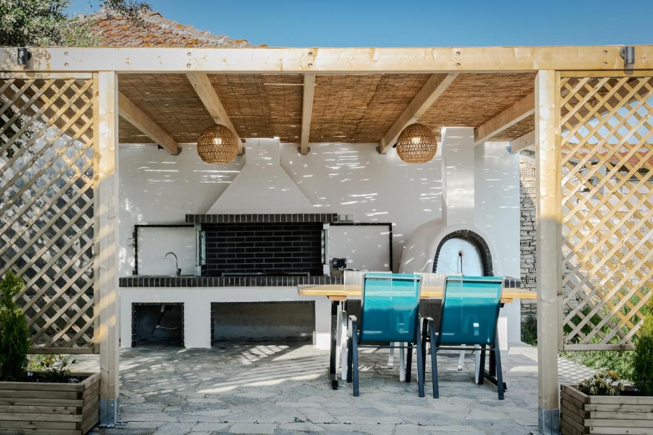 Serotonin Gaitani Exterior photo