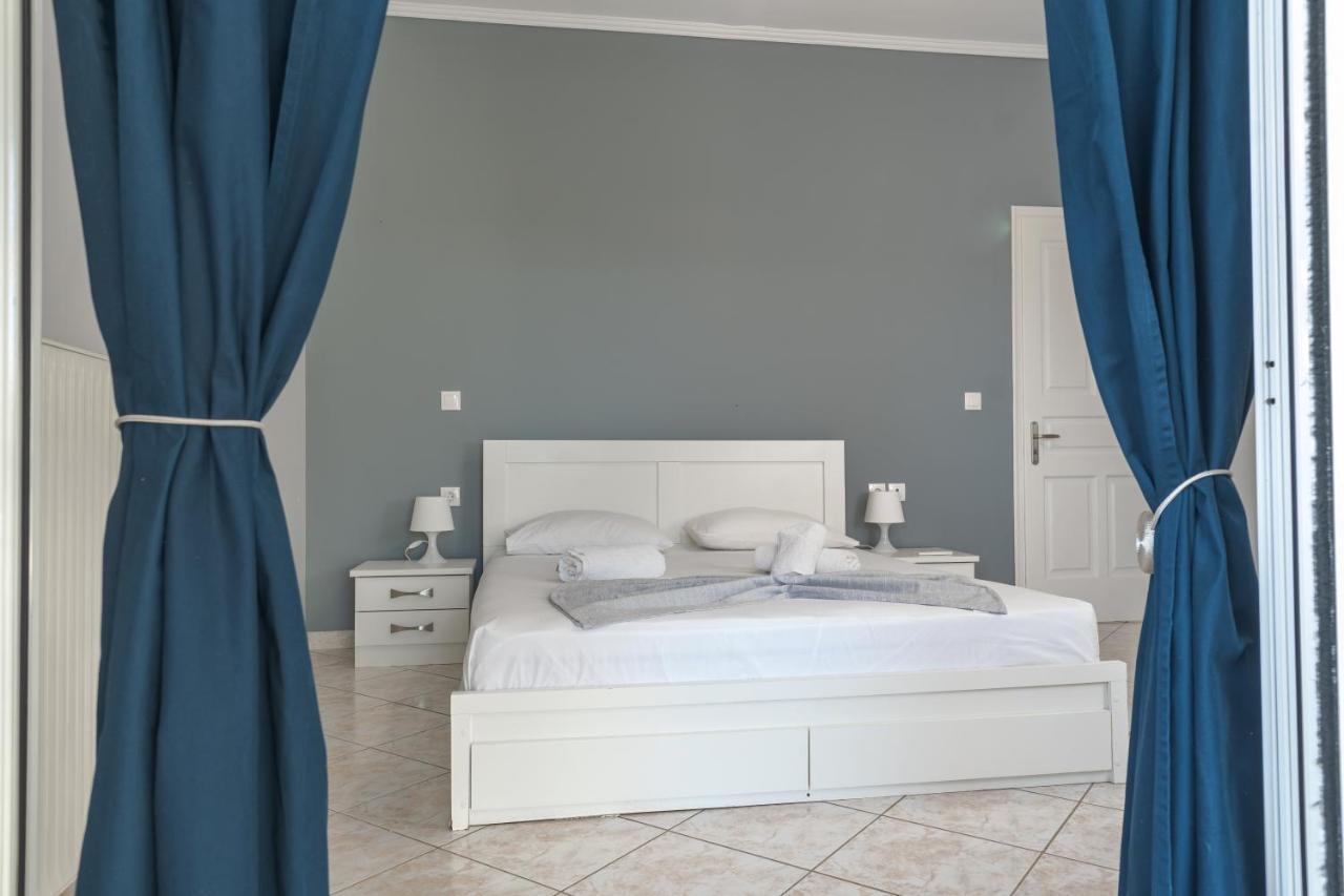 Serotonin Gaitani Exterior photo